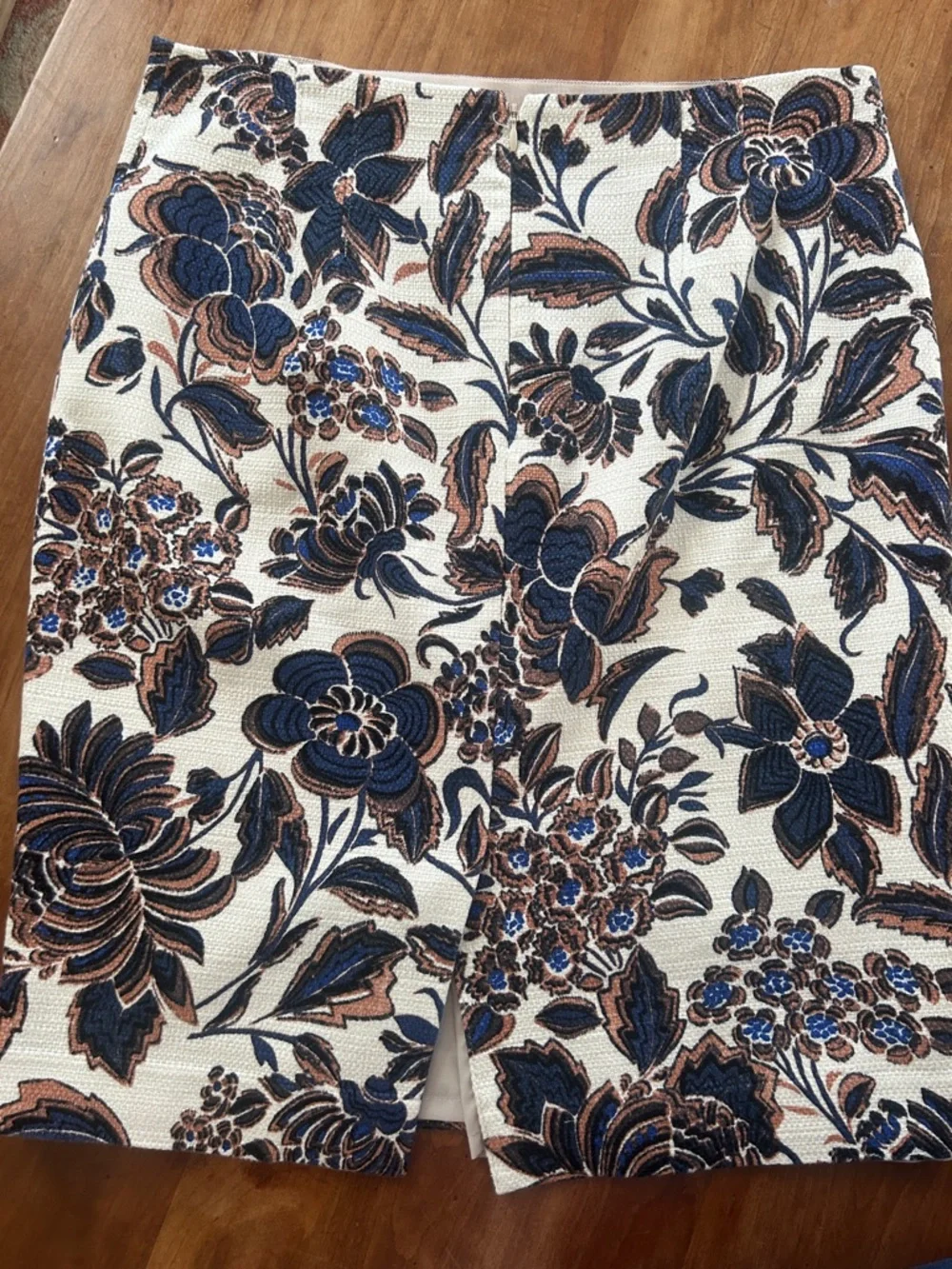 Ann Taylor Navy, Cream & Brown Floral Mini Skirt - Picture 3 of 4